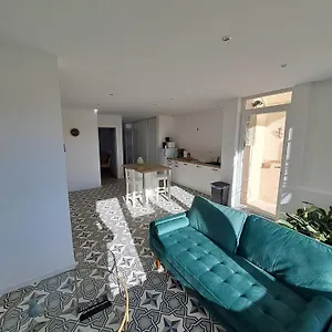  Hébergement de vacances La Petite Maison Des Boettes